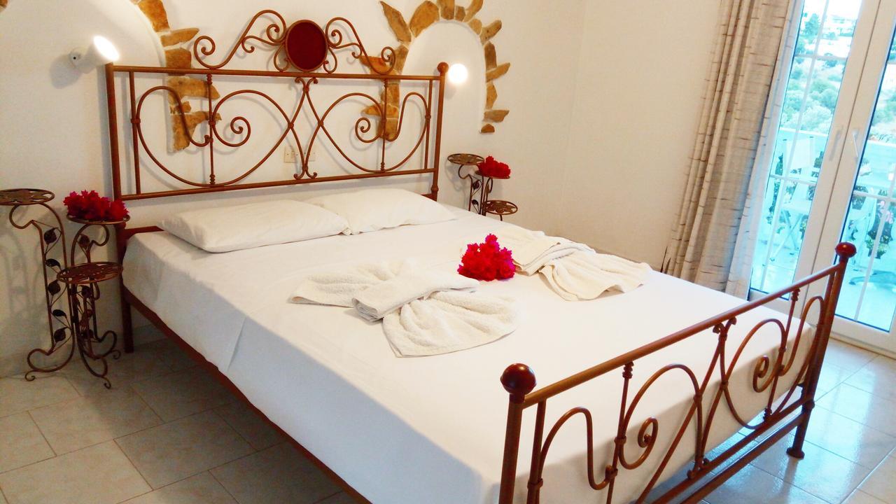 Aparthotel Angelika Alinda  Zewnętrze zdjęcie